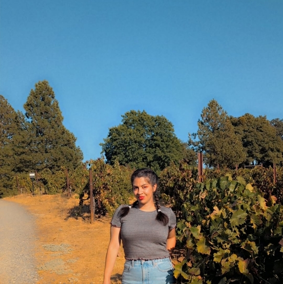 Meet your Posher, Ganene - Picture 1 of 1